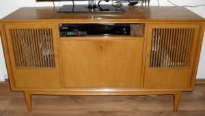 tv meubel jaren 50