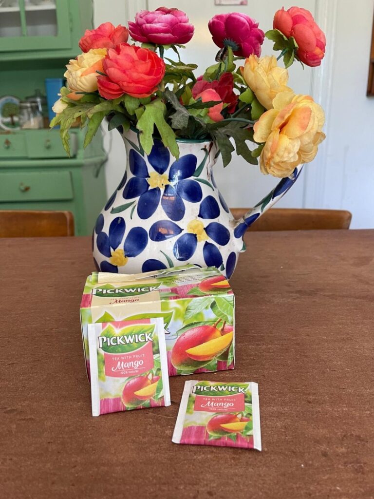 Pickwick Raspberry Rose Pickwick tea: nieuwe verpakking + waar is de cactus thee? - Huisvlijt