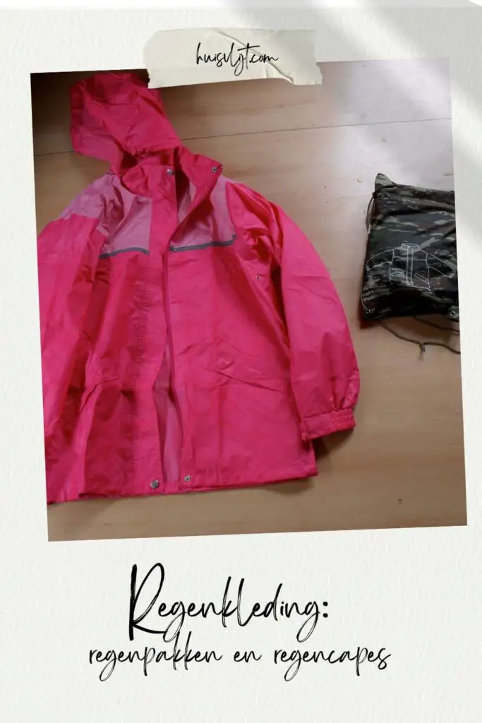 Regenkleding: regenpakken en regencapes toen + 10 jaar later 1 regenkleding