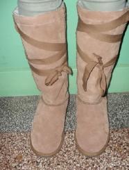 emu uggs met linten