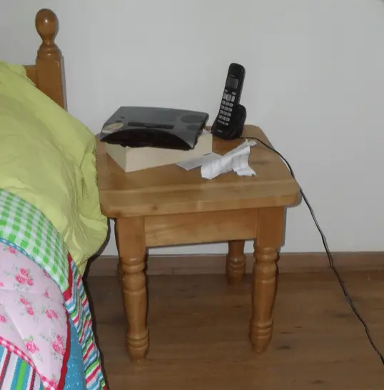 nachtkastje tafeltje