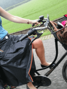 rainskirt op de fiets