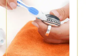 Zilveren sieraden schoonmaken