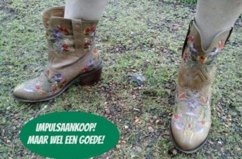 Impulsaankoop: bloemetjes cowboy laarzen