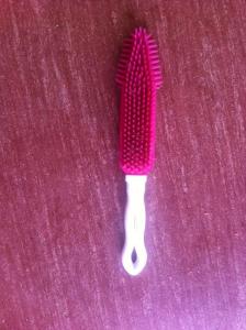 kattenborstel action