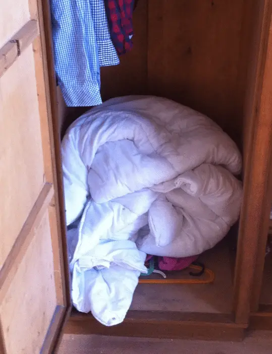 Dekbed opbergen: 6 hacks 1 dekbed