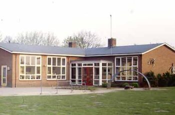 Mijn basisschool staat te koop!
