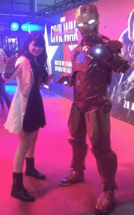 Mijn dochter op Dutch Comic Con 2 iron man