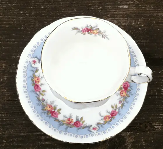 Kringloopvondst: Paragon Bridesmaid kop en schotel 2 paragon queen cup and saucer