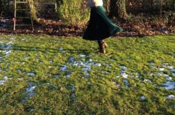 Mooie, nieuwe groen fluwelen rok!