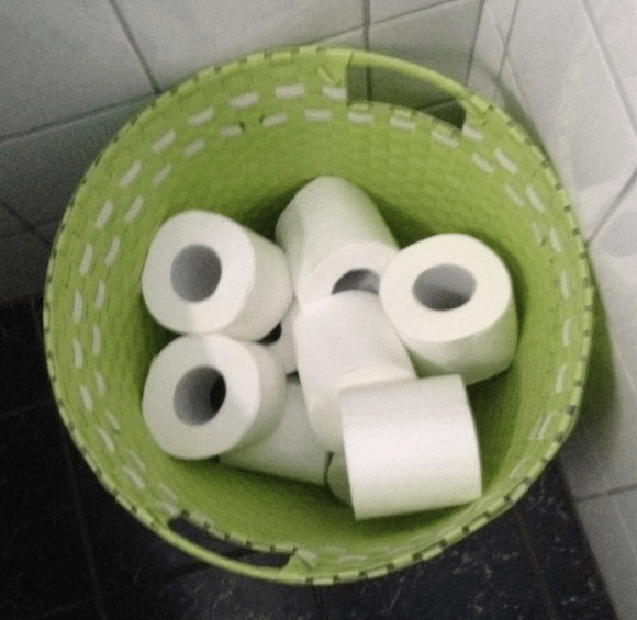 Zo kun je toiletrollen ook bewaren!