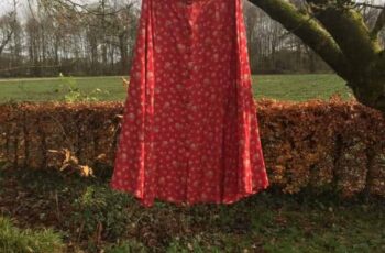Nieuwe, tweedehands Laura Ashley rok