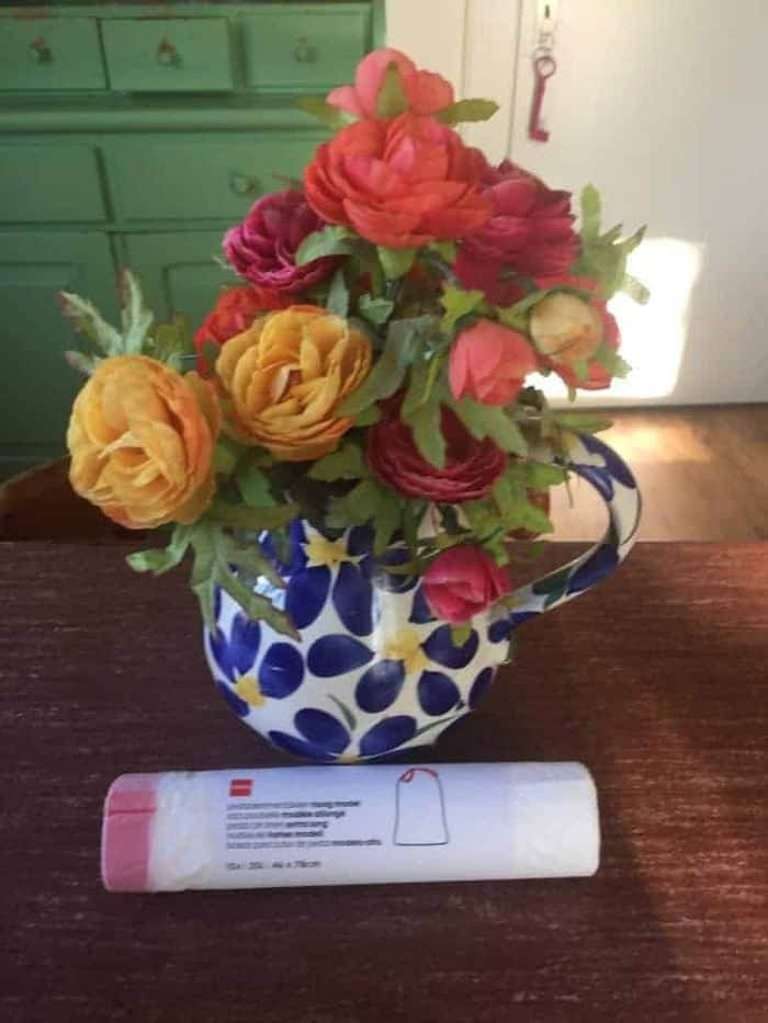Shoplog Hema, of hoe ik er 32,- doorheen joeg in 10 minuten 5 vuilniszakken hema 30 liter