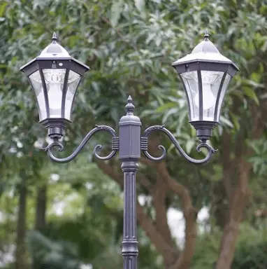 Hoe verlicht je je tuin als je geen elektriciteit hebt buiten? 2 Solar tuinverlichting