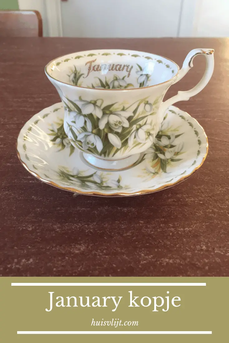 January kopje uit de Royal Albert Flower of the Month series 10 January kopje uit de Royal Albert Flower of the Month series