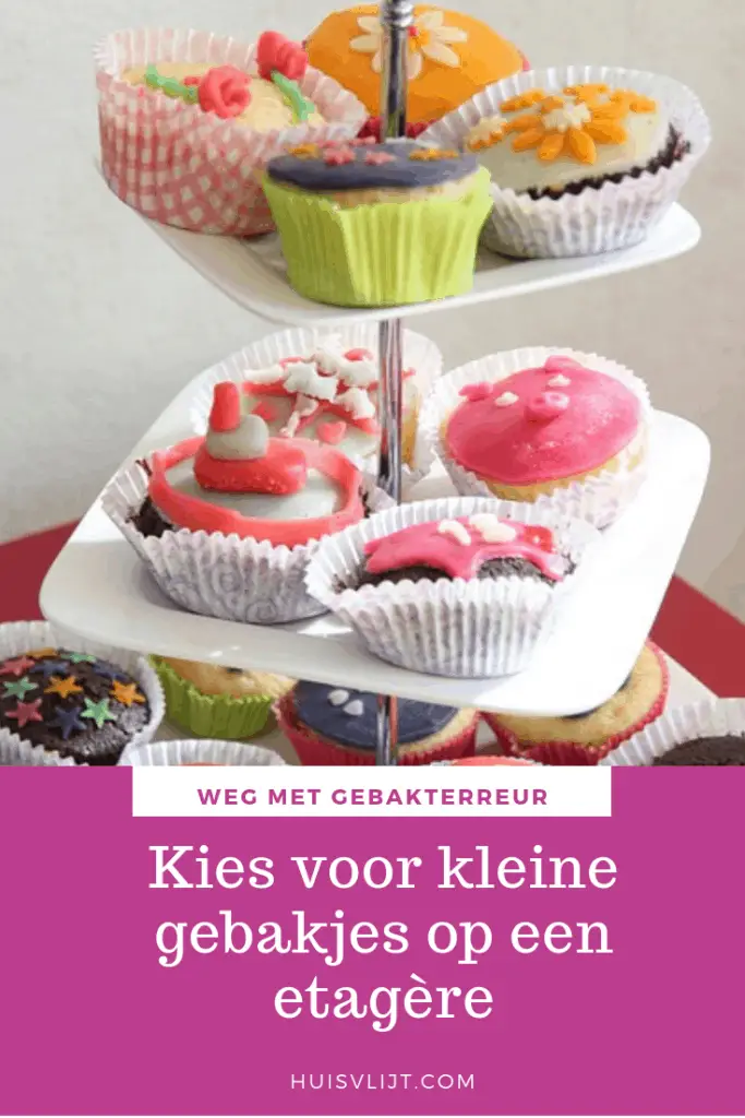 Gebakjes op etagere