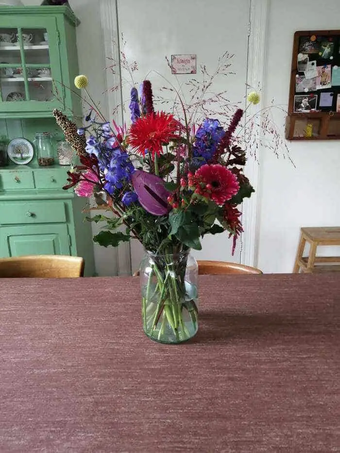 bloemen laten bezorgen inclusief vaas