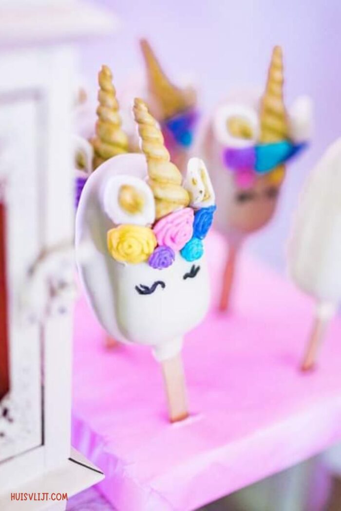 trakteren op school meisje