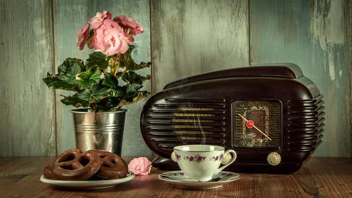 vintage retro radio an antique preview