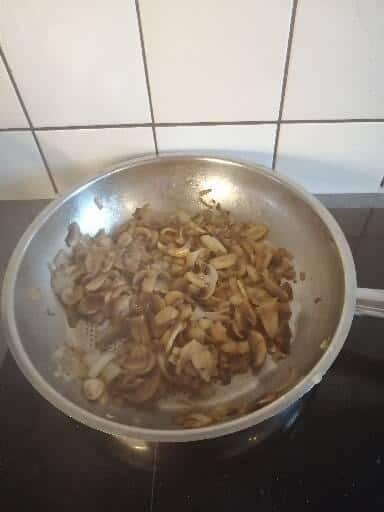 Champignonsaus zonder pakjes en zakjes