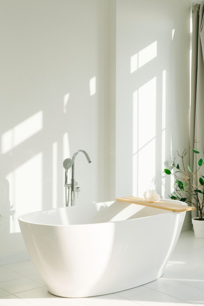 minimalistische badkamer