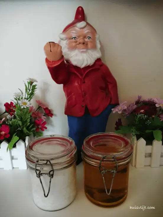 Wat geef je iemand als housewarming cadeau? 3 groene zeep en baking soda