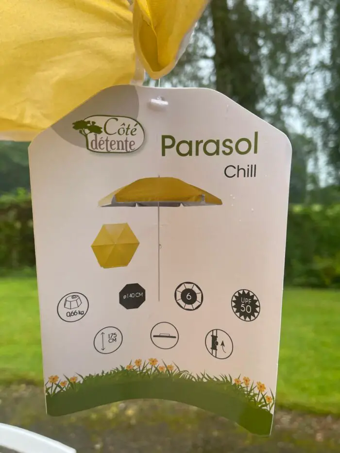 Parasol tuin: nieuwe parasol gekocht bij de Action 5 action parasol