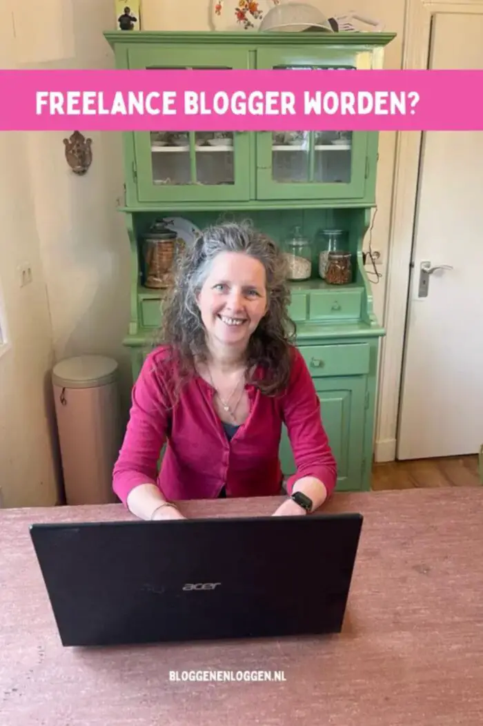 freelance blogger