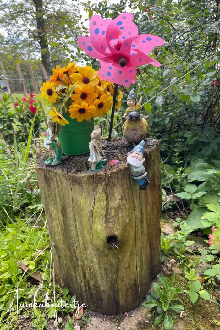 Er dartelen kaboutertjes door onze tuin! 4 klimmend kaboutertje