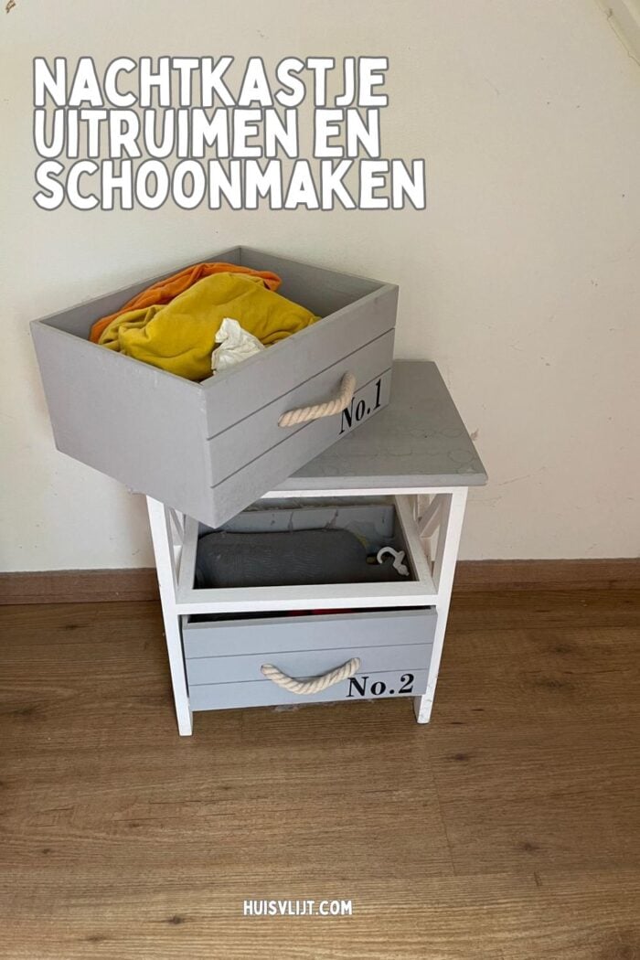 nachtkastje uitruimen