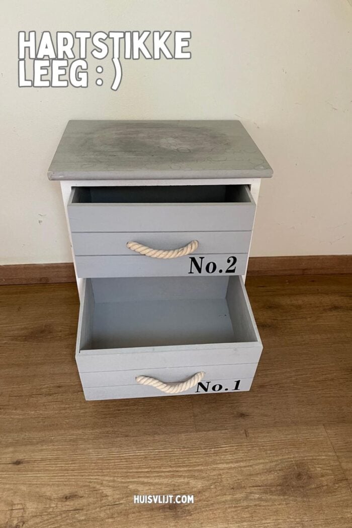 nachtkastje opruimen