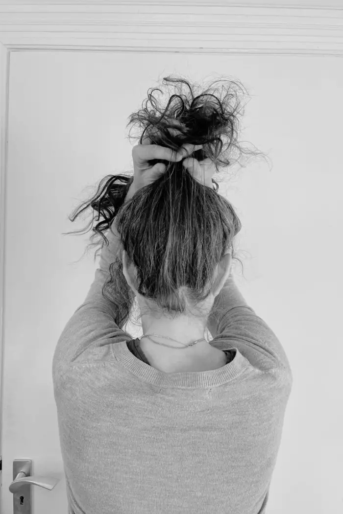haren grijs laten worden