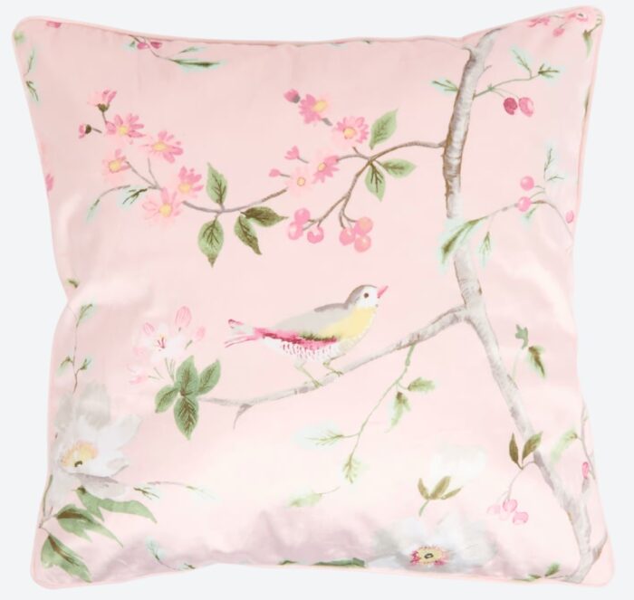 roze sierkussen