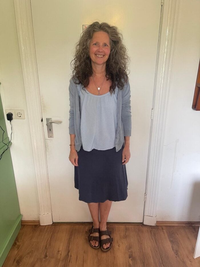 gaatjes in kleding herstellen