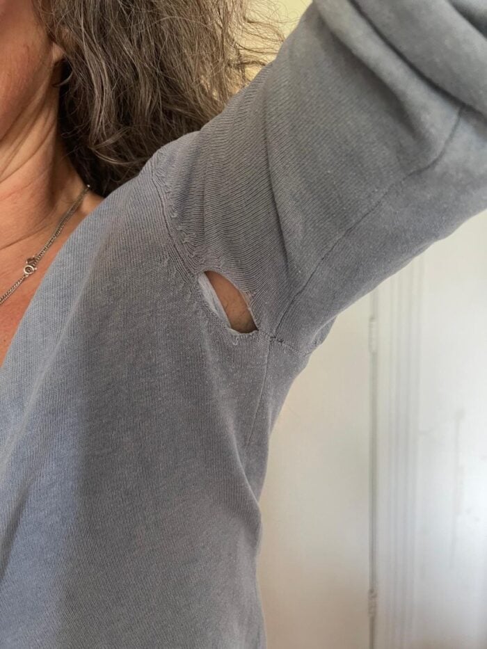 gaten in kleding herstellen