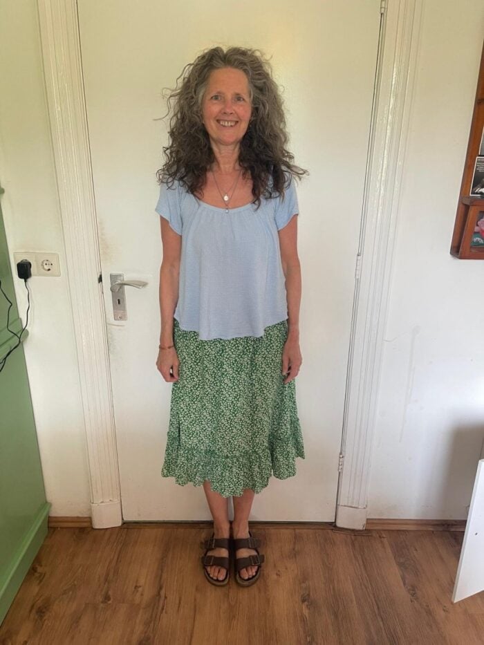 kleine gaatjes in kleding repareren