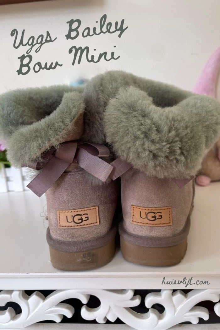 uggs bailey bow mini