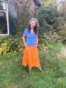 oranje rok outfit
