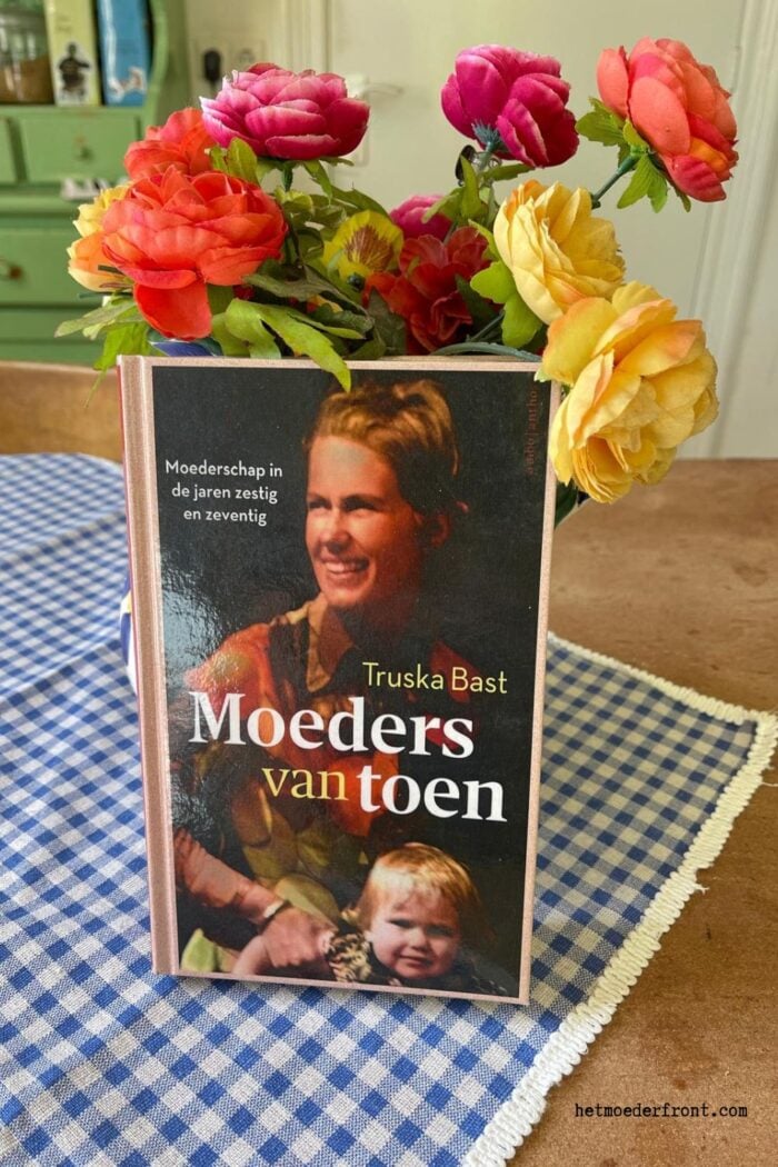 Huisvlijt Weekoverzicht: Rouw en survival-modus, zit er een seriemoordenaar in de struik? en meer. 3 moeders van toen