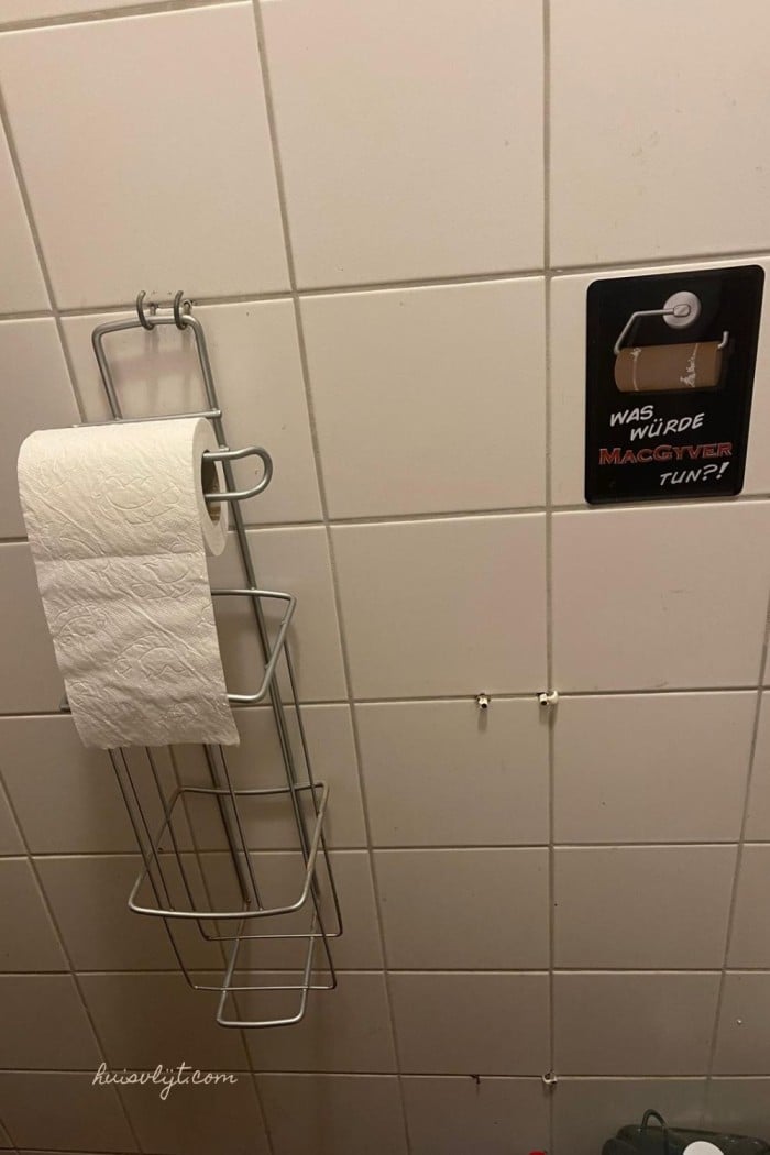 toiletrolhouder