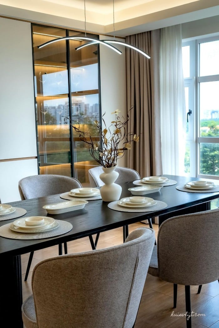 Eetkamertafel Inspiratie 4 grijze eetkamerstoelen