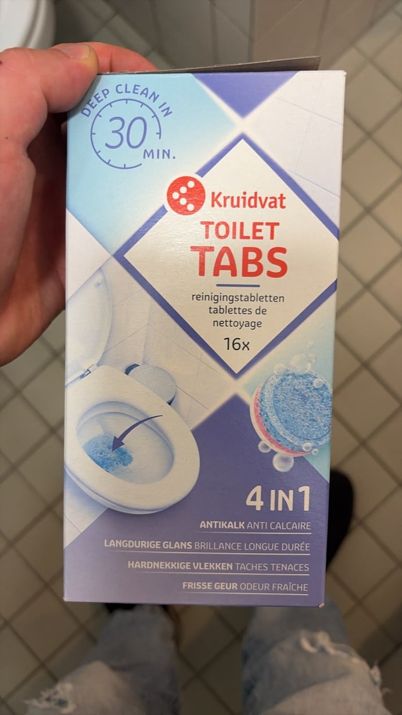 Gele rand in de wc? Zo kreeg mijn zoon 'm eindelijk weg! 2 kruidvat toilet tabs