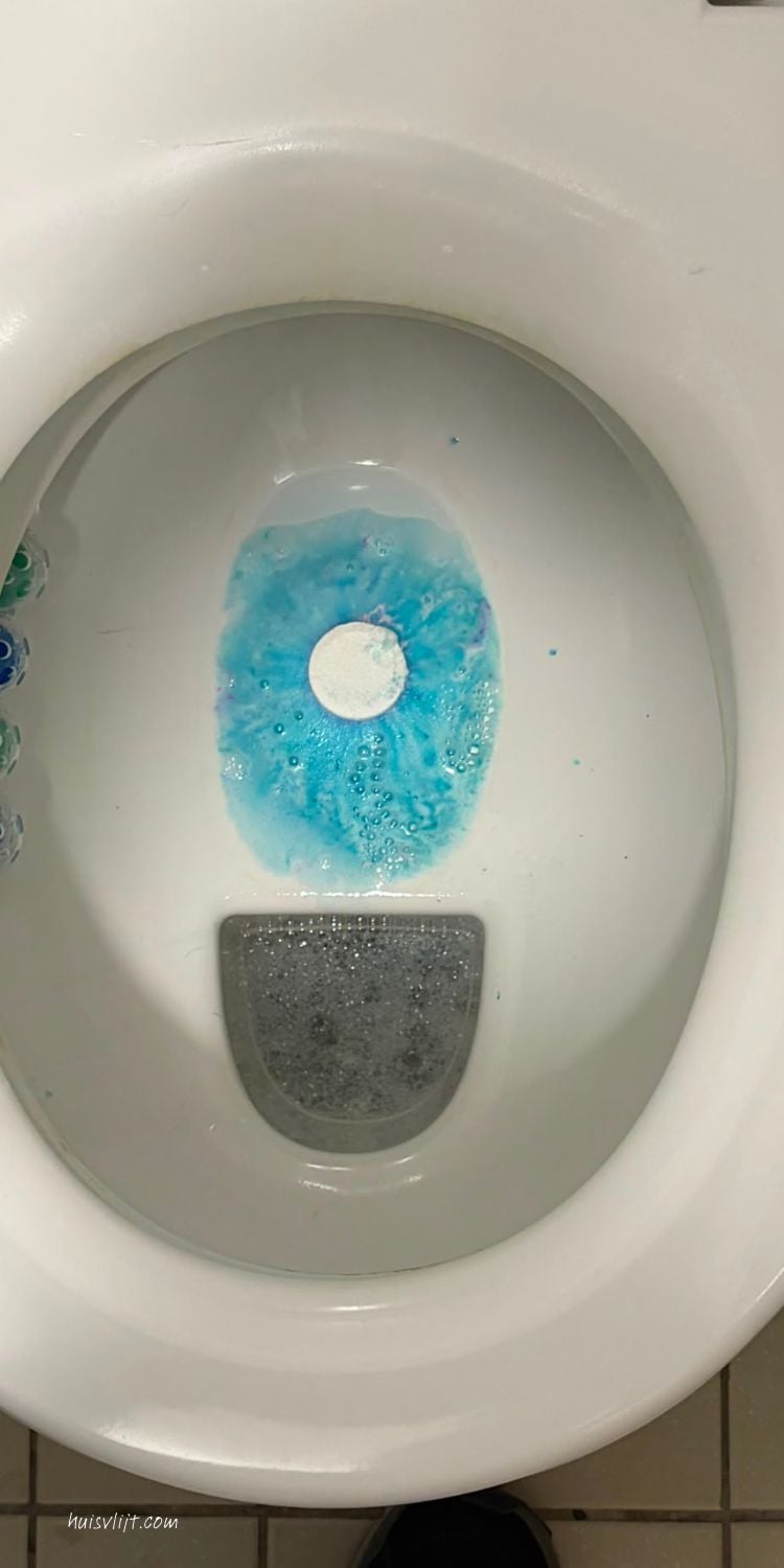 toiletpot reinigen