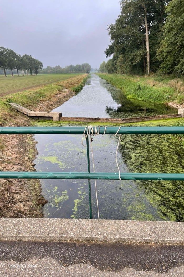 Waar gaat dat touwtje heen? 4 touwtje
